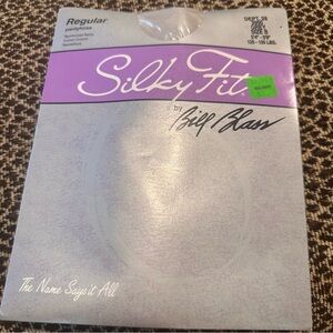Bill Blass Silky Fit Regular Pantyhose Sandalfoot Grey Size B NWT Vintage